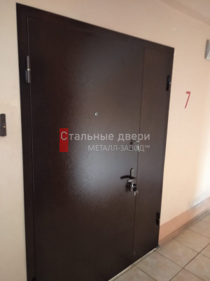 Фото установленной двери №240 в Шаховской