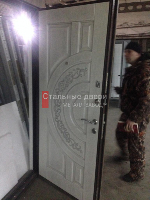 Фото установленной двери №148 в Шаховской