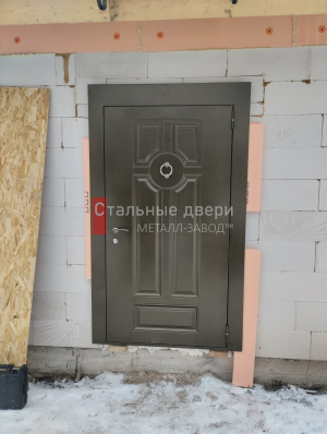 Фото установленной двери №380 в Шаховской