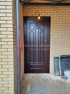 Фото установленной двери №418 в Шаховской
