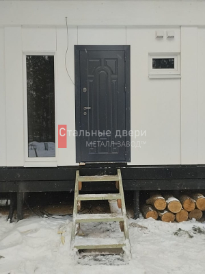 Фото установленной двери №377 в Шаховской